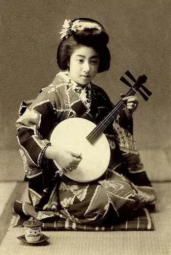 日本国宝级“花魁”,美到女王都吃醋!