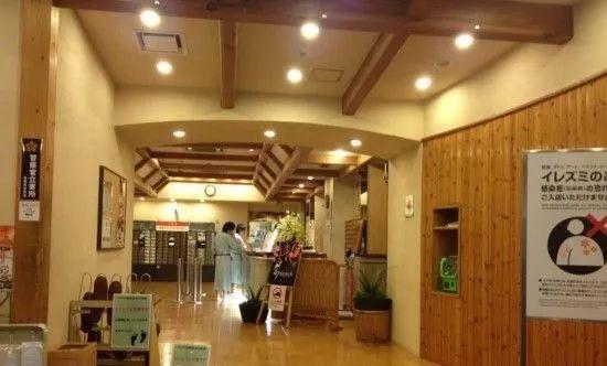 日本胶囊酒店备受年轻游客青睐,但醉酒人士和有纹身者禁止入内!