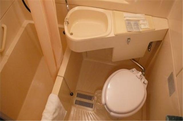 为什么日本的厕所没有窗户，也不会有“奇怪”的味道？涨知识了