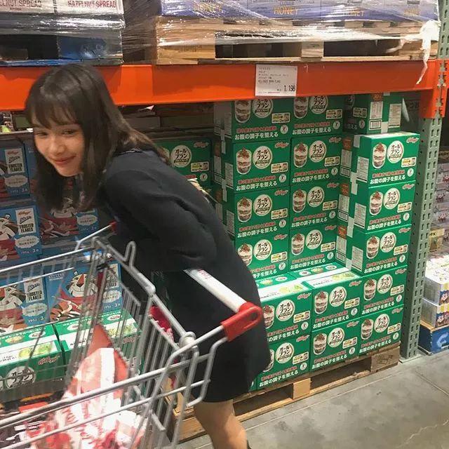 这位摘得日本“最强美颜”称号的17岁少女,到底是什么来头!