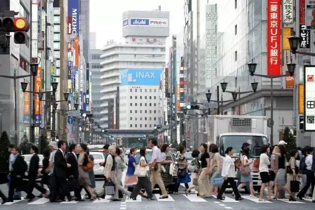 日本为什么能吸引外国人长期居留?原来这就是原因!