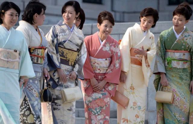 日本成“单身大国”:四成单身女性不愿谈恋爱,原因让人心酸