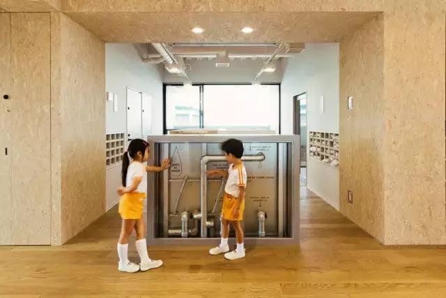 看日本对幼儿的教育,才知道我们的孩子是如何被教“傻”的!