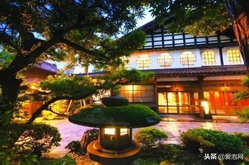 日本最美的几家顶级温泉酒店,有一家从唐朝营业至今!