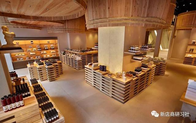 为什么在日本开实体店,卖盐、豆腐、毛巾都能这么牛?