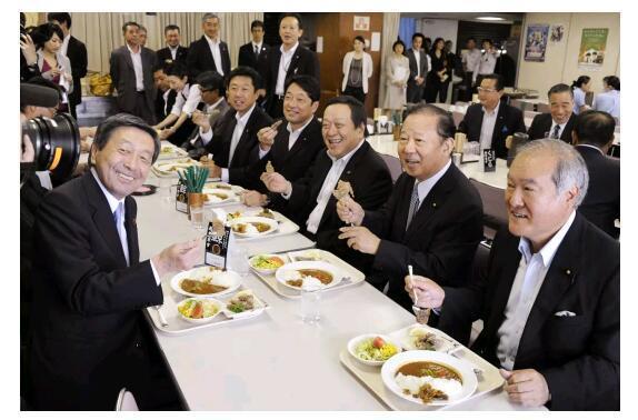 时隔30年,日本宣布恢复商业捕鲸!真是因为日本人爱吃鲸鱼肉?