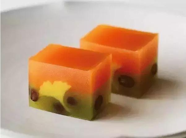日本最“抠”餐馆,3平米小店年盈利3亿,老板:这2字是精髓