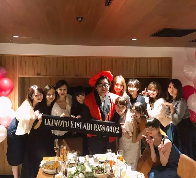 创造了日本国民女团,但如今秋元康放弃了AKB48?