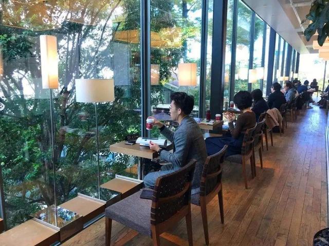 这家书店凭什么让一半日本人都成了会员?