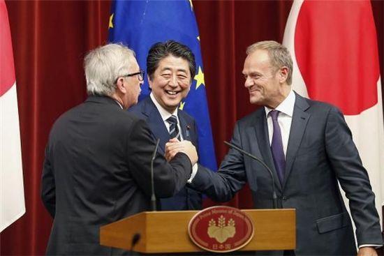 日本建全球最大自贸区?预计去日本的中国人更多了……