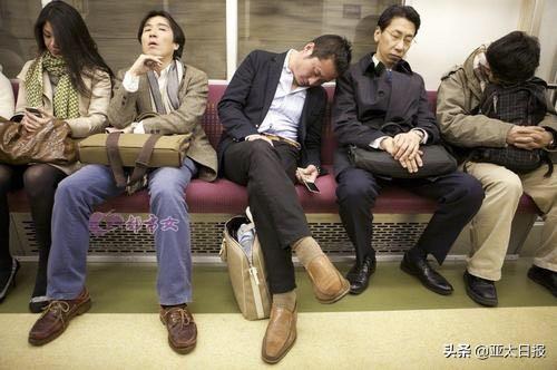 日本人怎么了?外媒指出日本社会趋向暴力