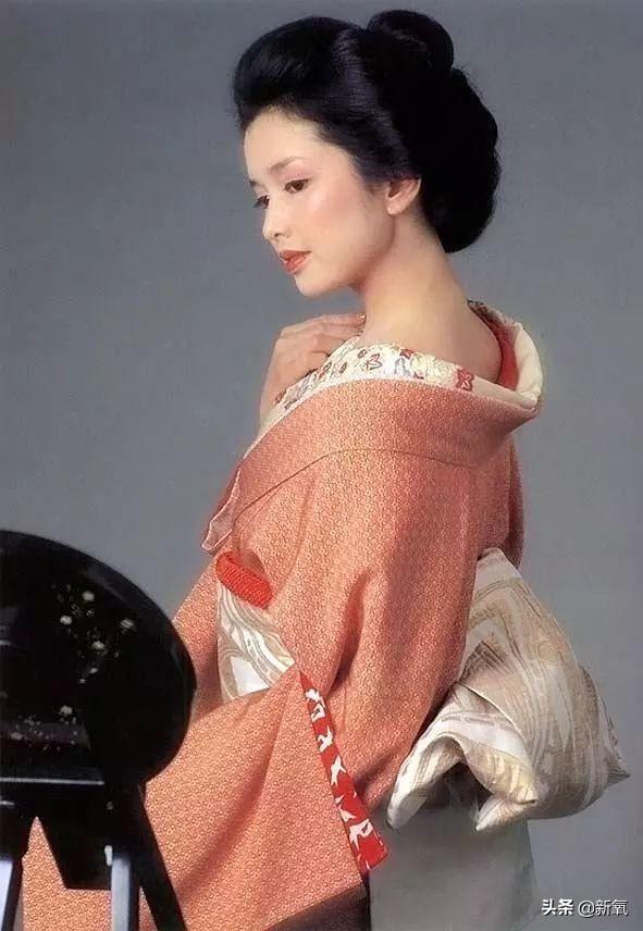 日本昭和时代四大美人,能美一个世纪是怎样的物种啊?