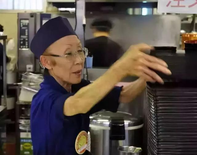 日本餐饮推出“月票”制,会成为国内餐饮下一个风口吗?