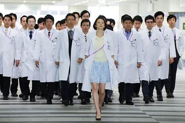不会失败的大长腿女人回来了,开播就创了今年日剧收视率记录
