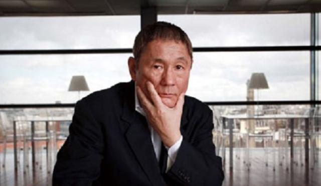 北野武净身出户后被情妇抛弃,哭丧脸接受采访的样子也太好笑了hhh