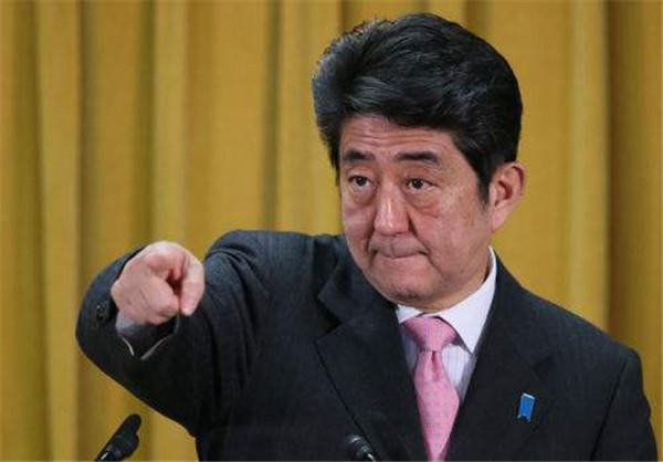 日本在野党动真格的,对安倍晋三展开调查,质疑其滥用公款
