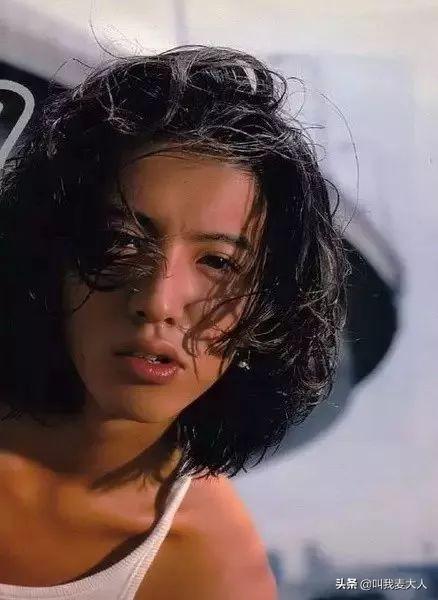 47岁木村拓哉和49岁妻子恩爱19年0绯闻,却被日媒评为最讨厌夫妇