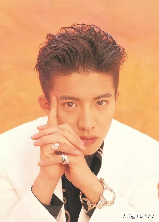 47岁木村拓哉和49岁妻子恩爱19年0绯闻,却被日媒评为最讨厌夫妇