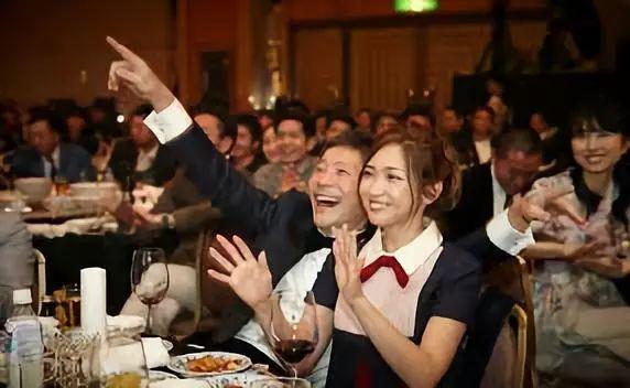 日本也有一位“王校长”,他一样过得不怎么好