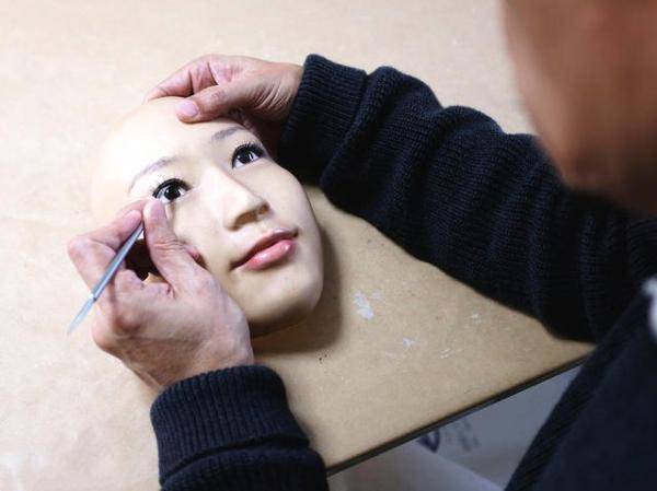 日本现实版人皮客栈:一家名不见经传的小作坊,可以100%复制你的脸,沙特国王已下单