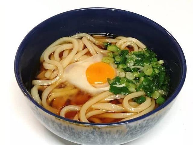 日本的生鸡蛋为什么可以生吃?跟国内有什么不同,原来如此