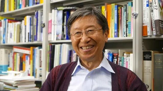 日本71岁设计大师行骗40年,用心打你脸:脑补是病!央视还点赞了…