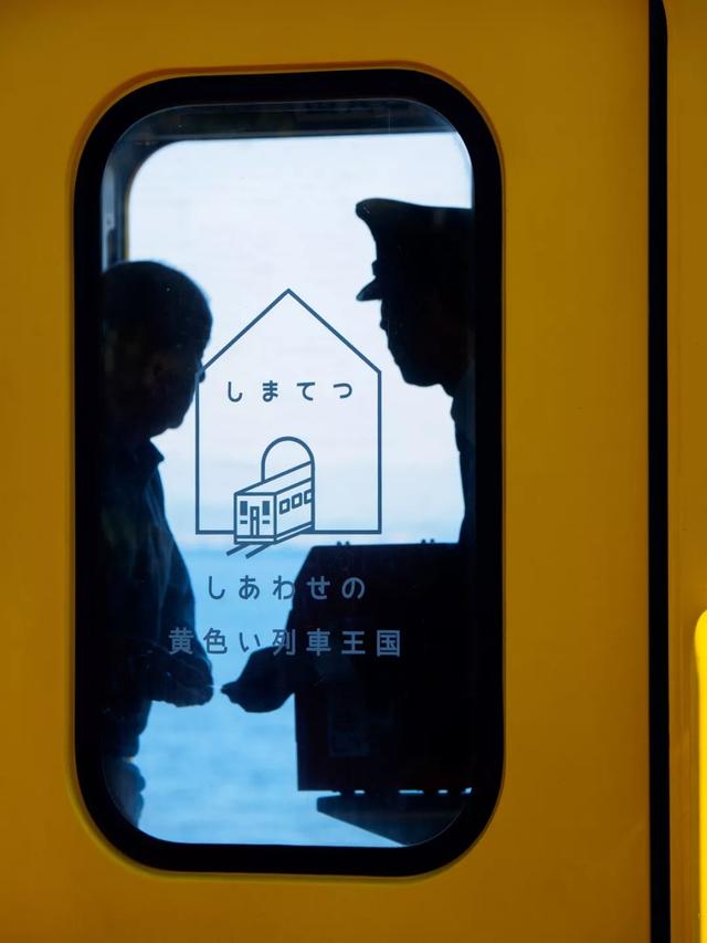 日本最好看的海,都藏在这些车站里