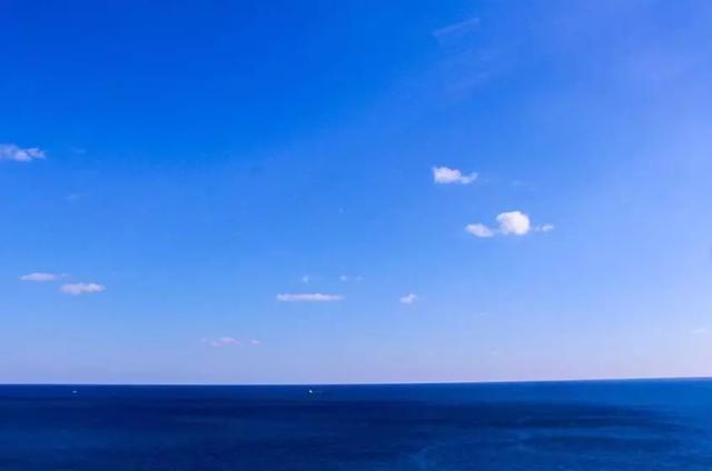 日本最好看的海,都藏在这些车站里