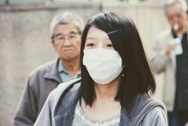 为什么日本满大街都是戴口罩的?