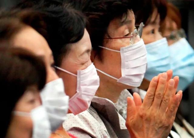 为什么日本满大街都是戴口罩的?