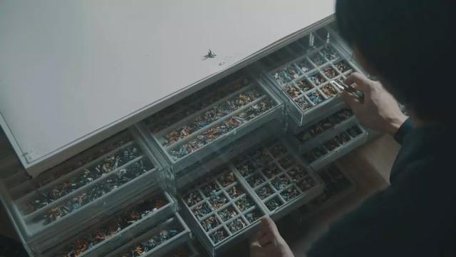 300万网友集体膜拜!80后日本大叔花9年,打造迷你版成人世界