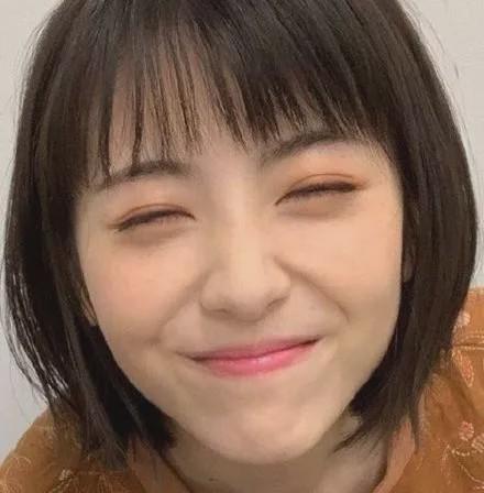 日本00后爆红女演员,滨边美波坚持每天自己做饭