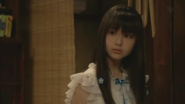 日本00后爆红女演员,滨边美波坚持每天自己做饭