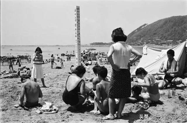 1964年东京奥运会，日本重返世界，长崎海滩上透露着现代气息
