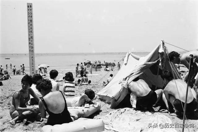 1964年东京奥运会,日本重返世界,长崎海滩上透露着现代气息