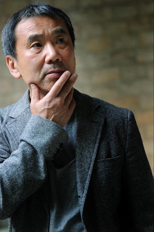 村上春树:是什么让我35年坚持早睡早起?