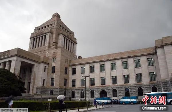 日本24名正常人被误判为新冠肺炎患者;一医院87人感染;警署一二把手确诊