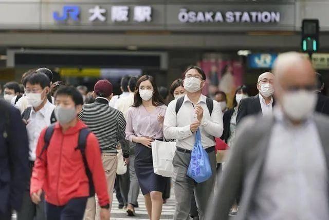 日本全国解除紧急状态,当地电视台的这个新冠试验上了热搜