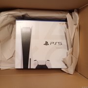 出全新PS5光驱版
