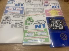 n2 n1日语书出售 有两本新概念英语
