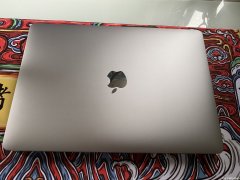 出自用在保新款Mac pro苹果电脑