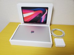 苹果最新款MacBookPro13 m1芯片轻薄银色接近全新