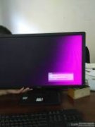 DELL E2313H右边泛红是怎么回事