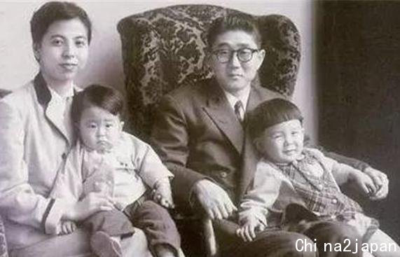 安倍家族一门三首相:权力下的顶级日本门阀