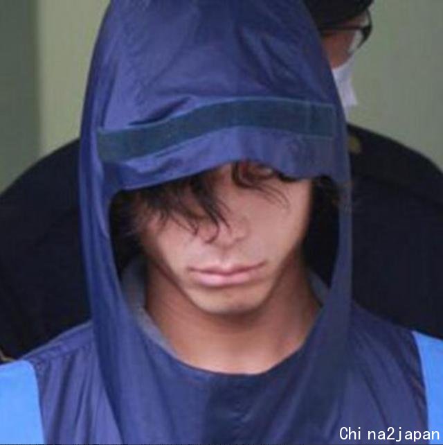 日本小伙杀人后边逃亡边整容,2年后落网,因太帅被无数少女追捧