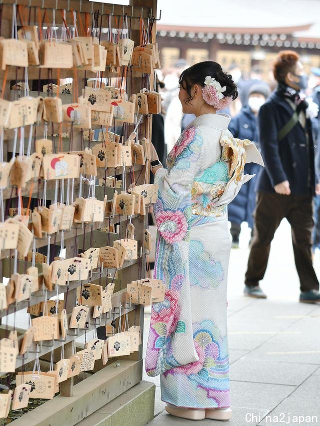 时隔146年迎来大调整,日本18岁成年有哪些变化?