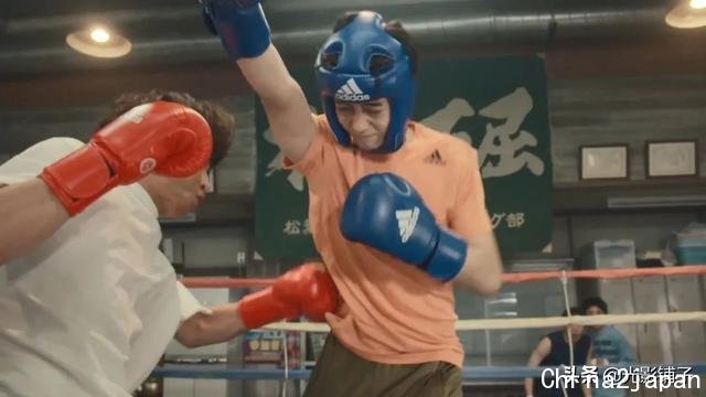 木村拓哉又出新作,首播收视率高达11.8,评分飙到8.2分