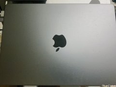 MacBook 14寸 电量14次