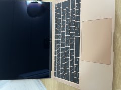 出Macbook air 2018和iphonese3